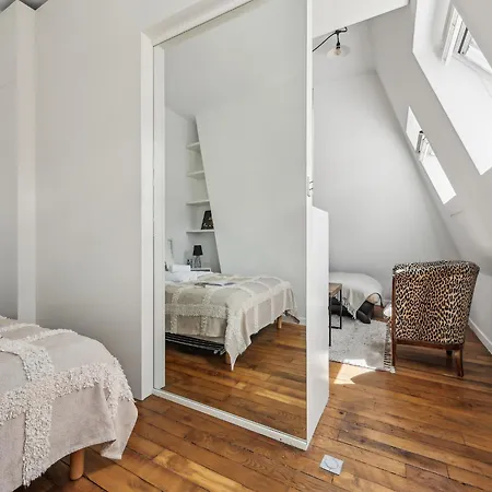 Apartment Charming Overlooking Place Des Victoires *